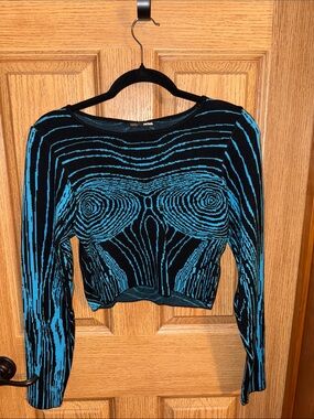 Black & Blue Long Sleeve Abstract Crop Top